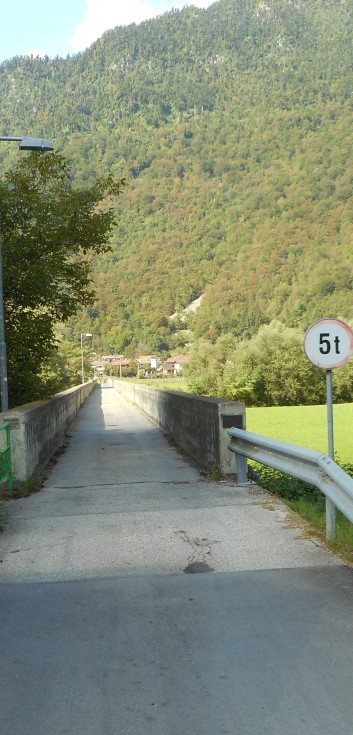 Die Mittelspitze von der Rosteige Im Soccatal in Slowenien - 46