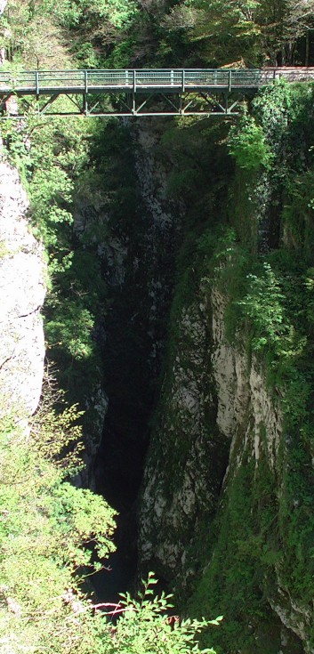 Die Mittelspitze von der Rosteige in den Tolminer Klammen in Slowenien 22